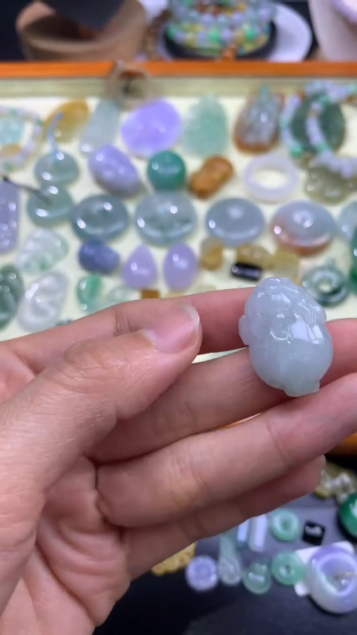 【闪购商品】定制翡翠未镶嵌翡翠