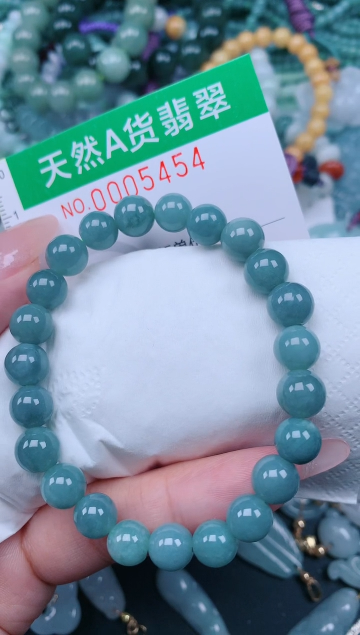 翡翠未镶嵌颈饰.0005454