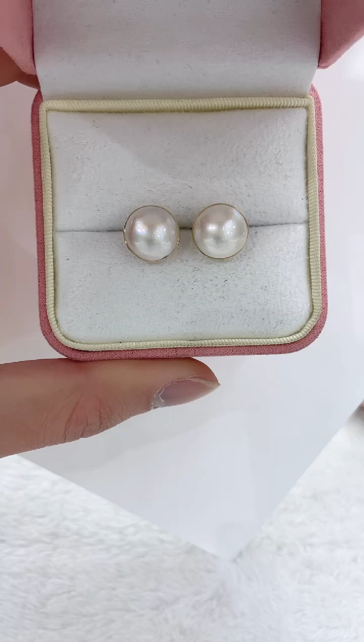 【闪购商品】拼合珍珠（马贝珠）耳饰18K金镶嵌海水马贝耳饰