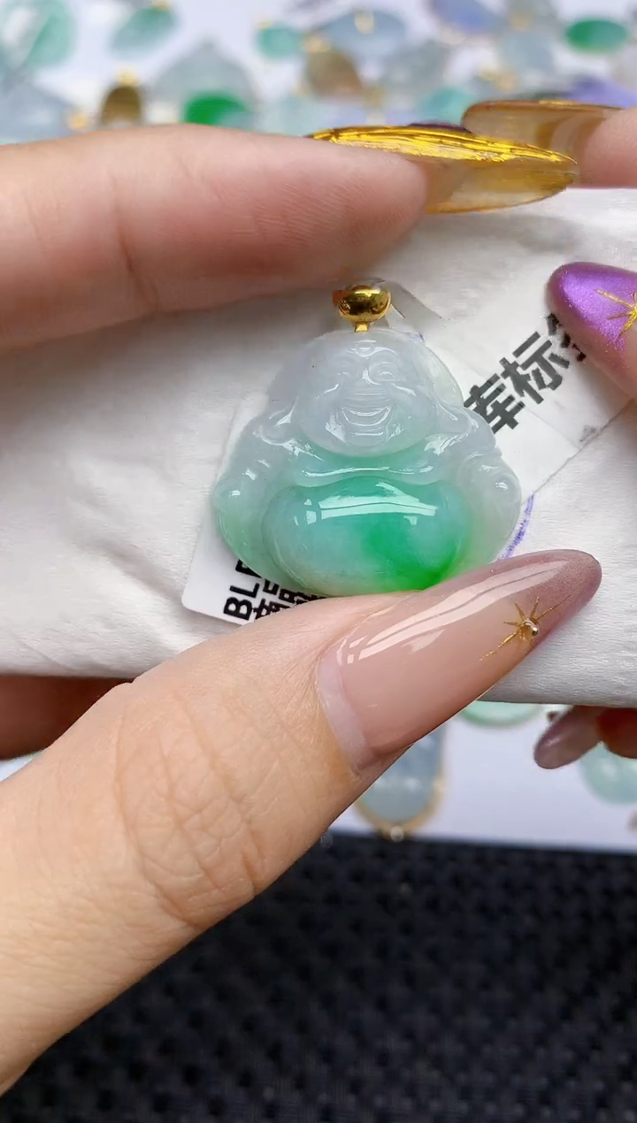 翡翠18K金镶嵌颈饰229   天然翡翠A货  百元以上9米证书费自理