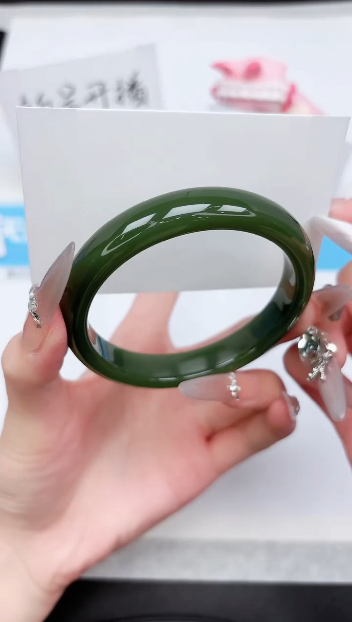 石英质玉手镯未镶嵌169-60