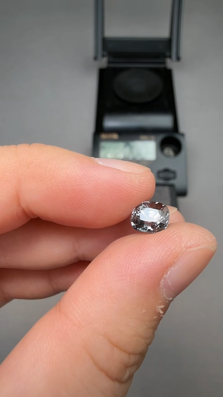 【闪购商品】尖晶石裸石未镶嵌1.88ct-A892-1p