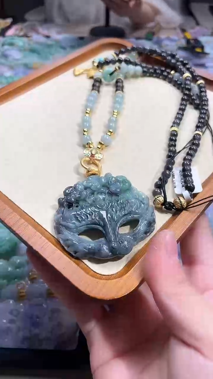 【闪购商品】翡翠颈饰未镶嵌吊坠