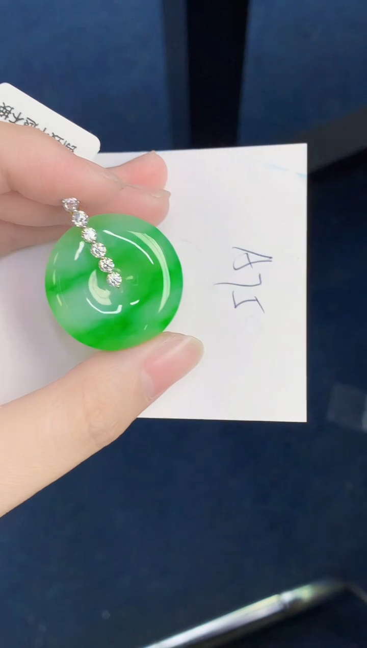 【闪购商品】翡翠颈饰18K金镶嵌000000000