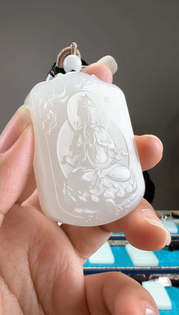 【闪购商品】和田玉未镶嵌颈饰1