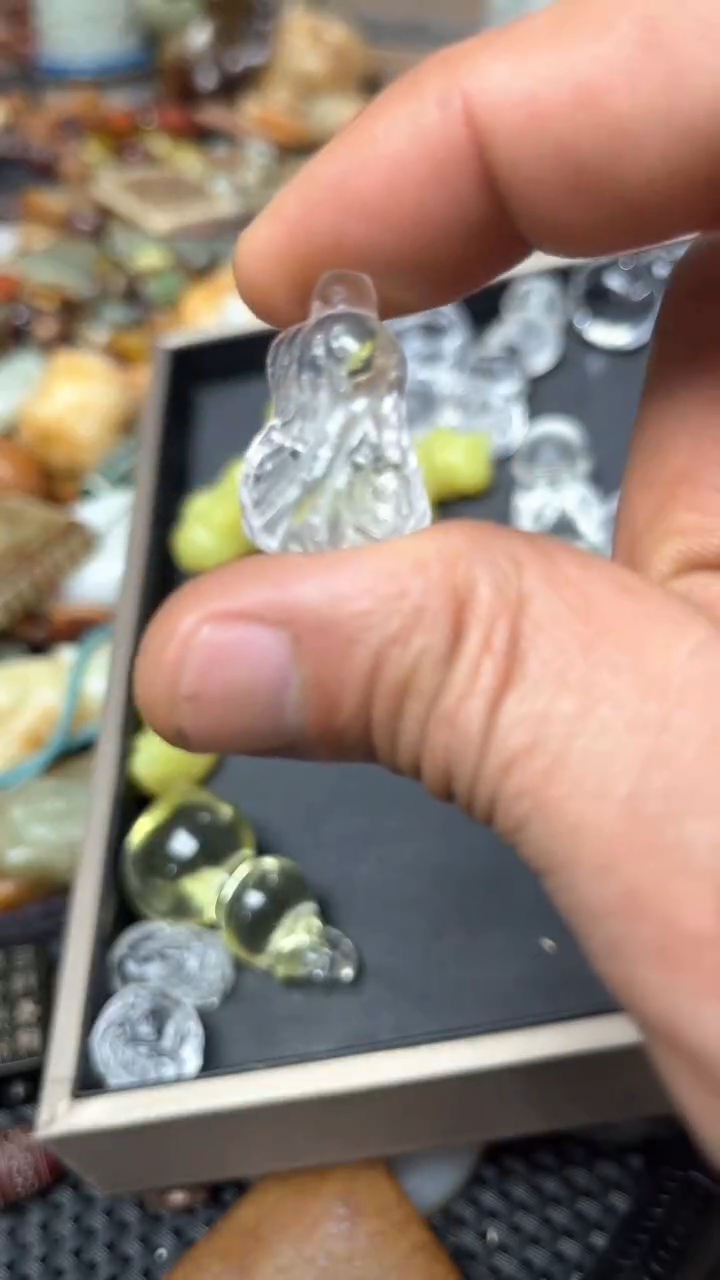 【闪购商品】水晶吊坠(不含链)未镶嵌水晶