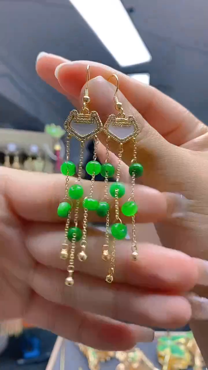 【闪购商品】翡翠耳饰合金109翡翠耳钩