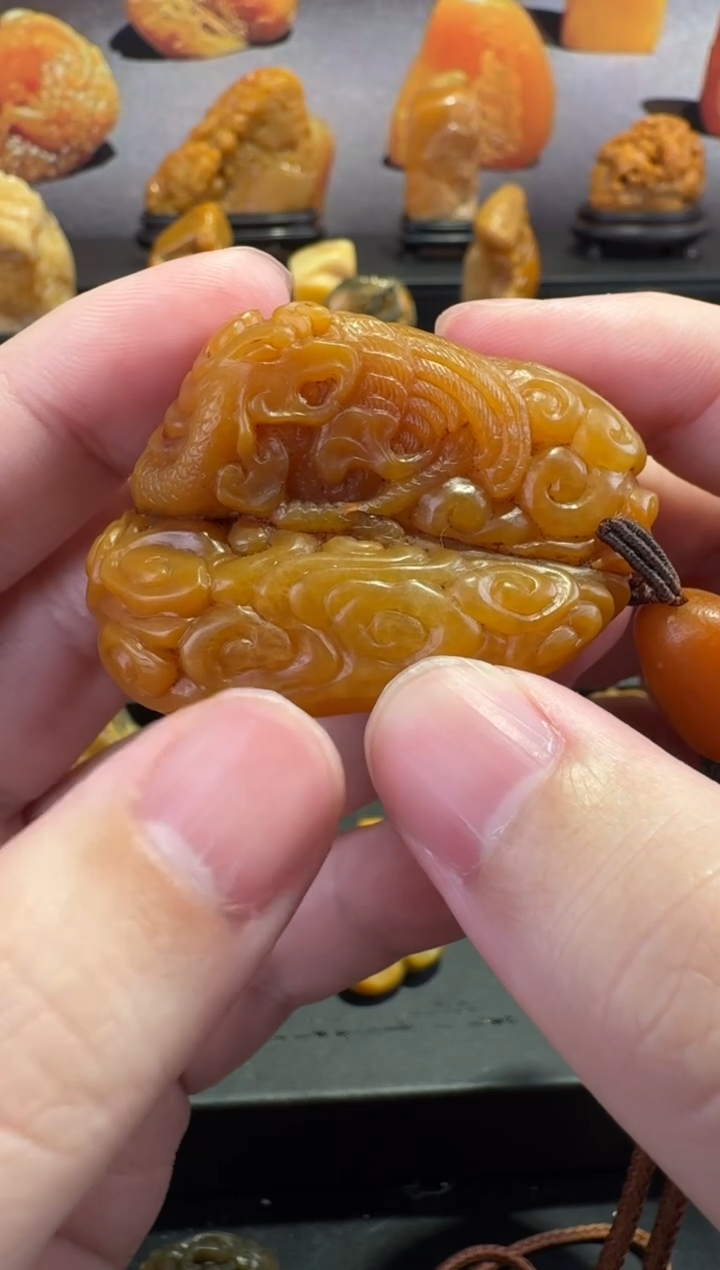 【闪购商品】田黄石半知田黄直播间