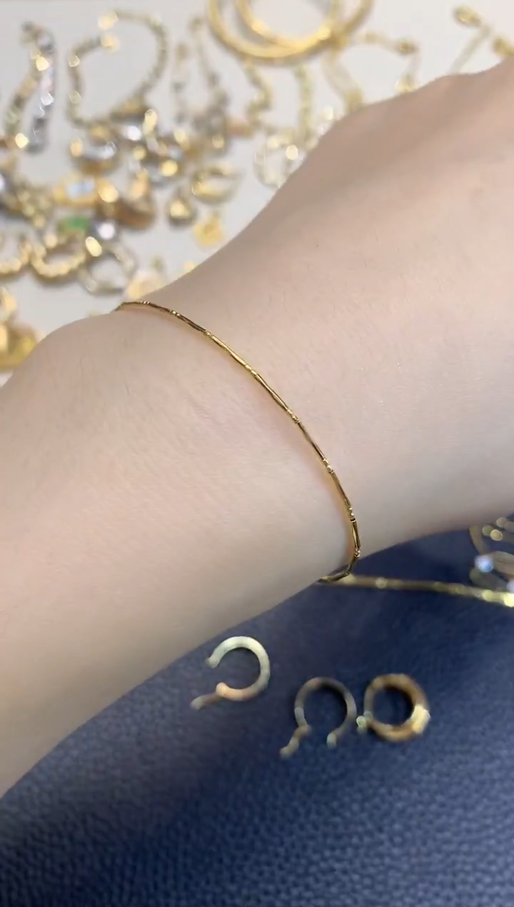 手镯18K金A6多样性发一件（软手镯）