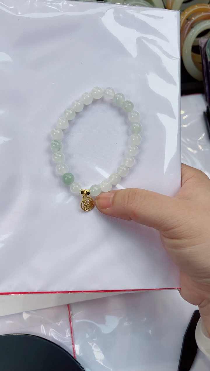 【闪购商品】石英质玉手镯未镶嵌天山翠手链