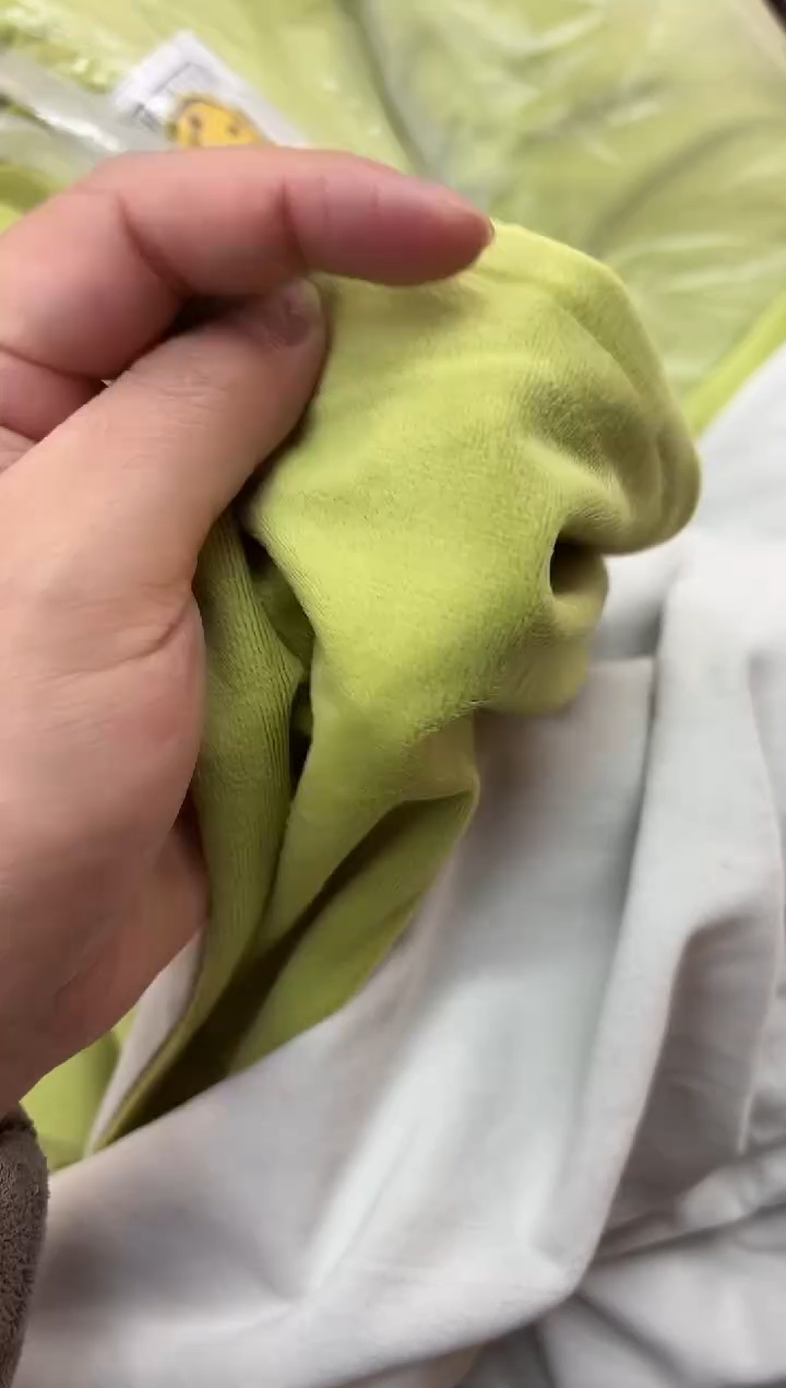 氨纶2米丝享宝宝绒单被套绿爱心