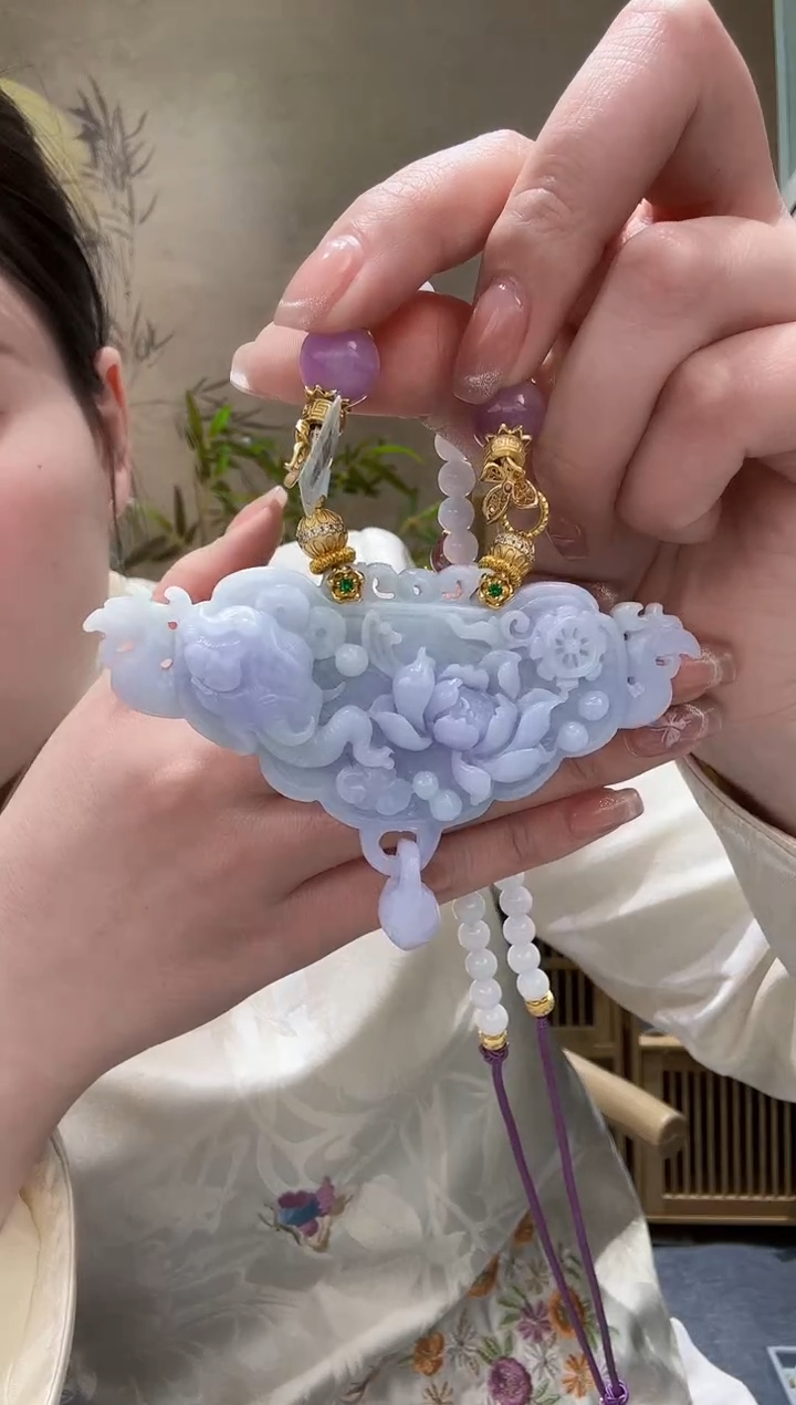 【闪购商品】翡翠颈饰未镶嵌吊坠