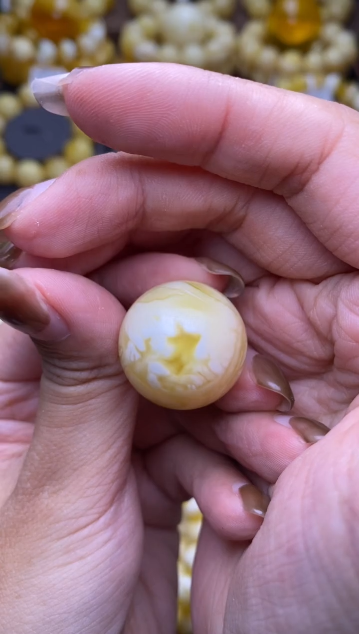 【闪购商品】琥珀裸石未镶嵌大小姐珠宝严选70