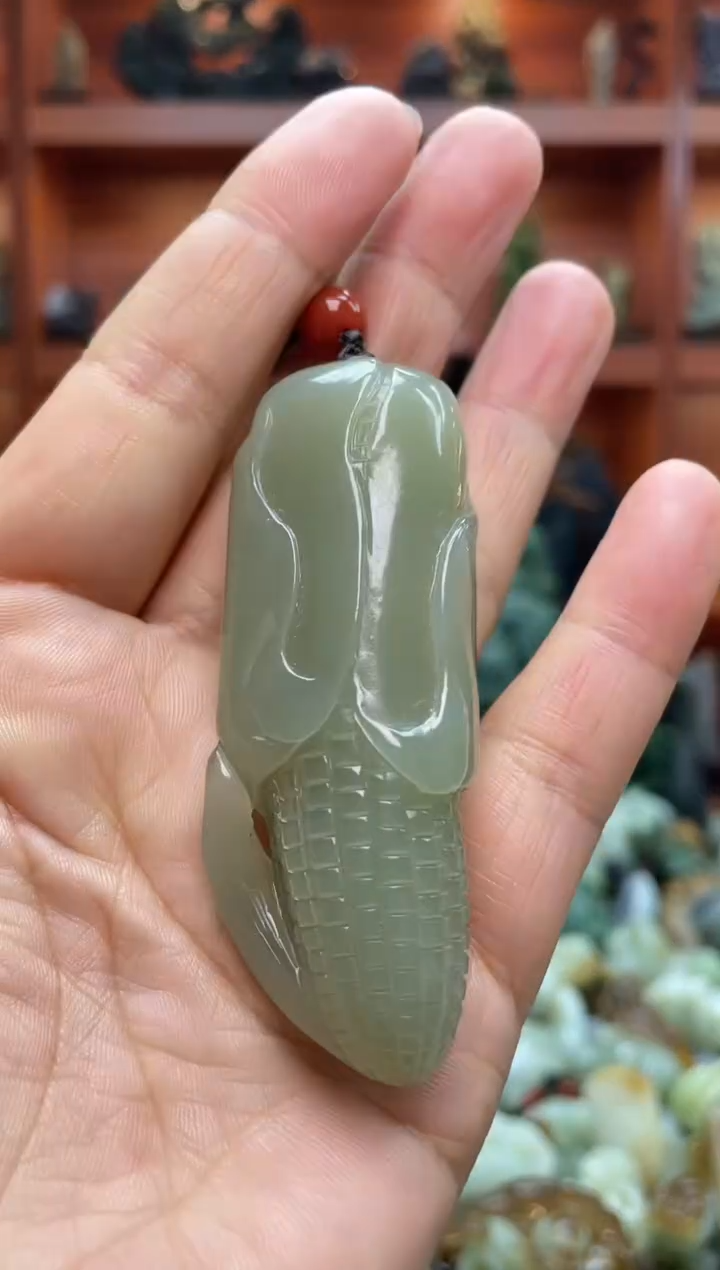 未镶嵌和田玉把件1