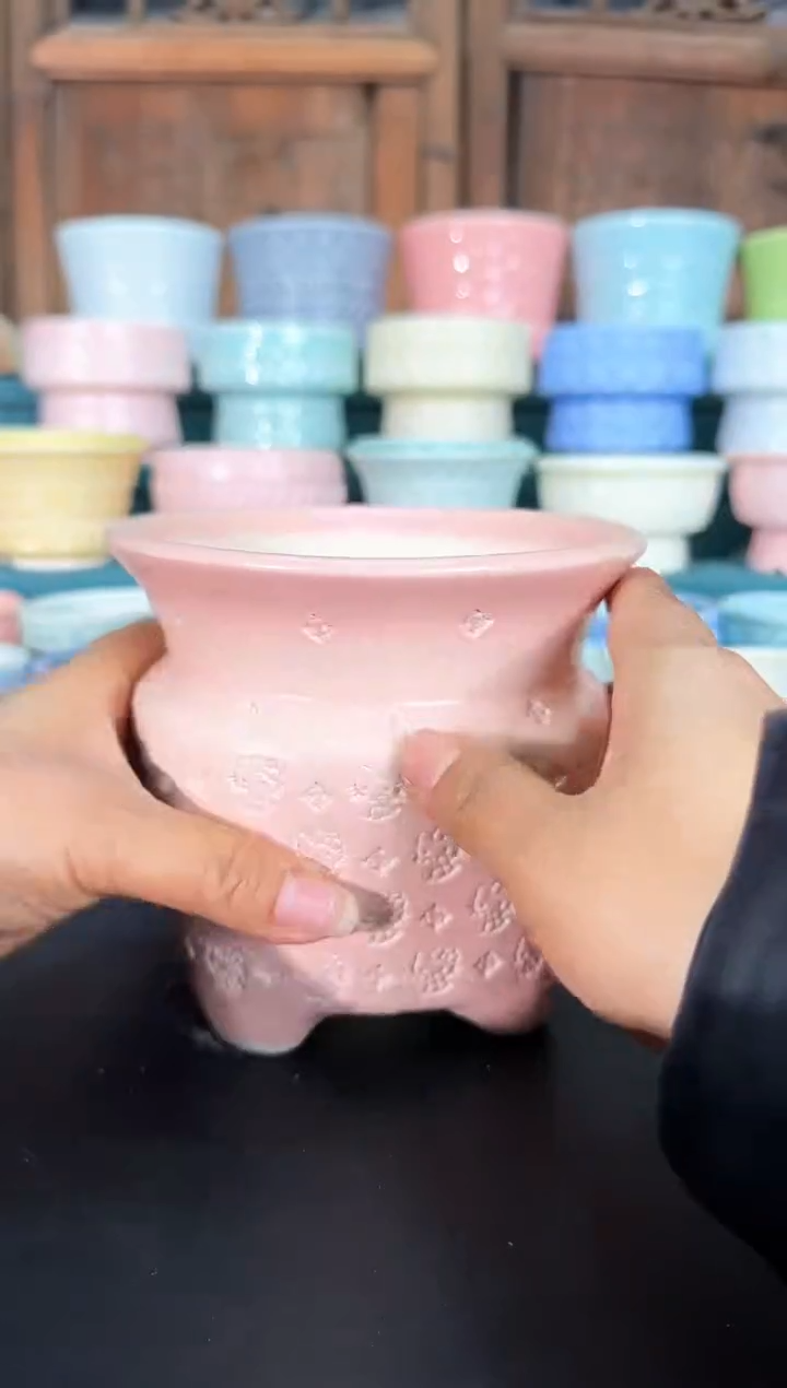 651云霓瑶    12口径 微瑕