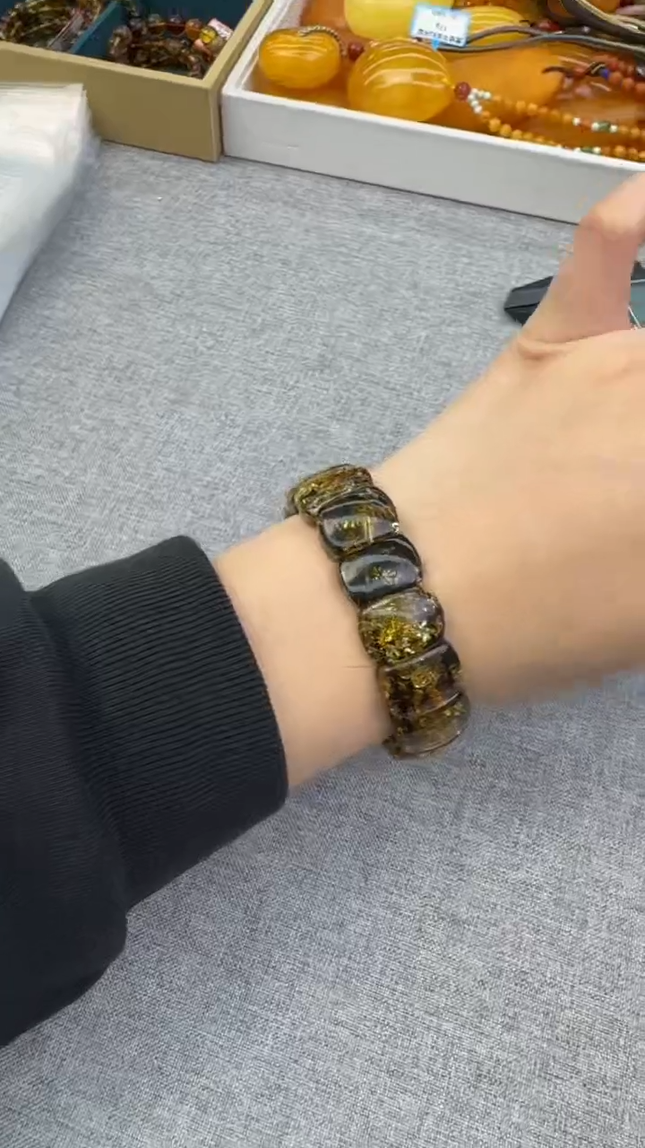 【闪购商品】琥珀手串未镶嵌623秒拍号