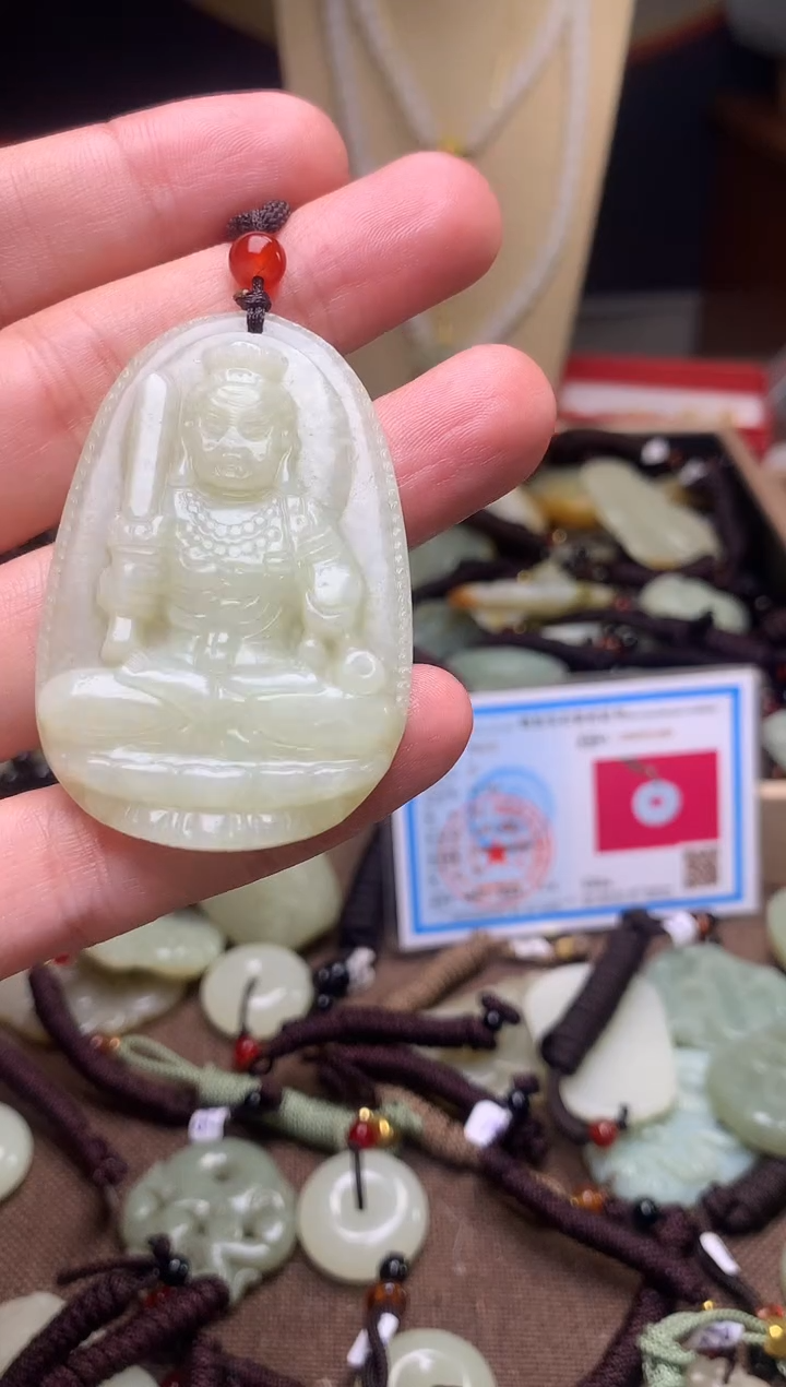 颈饰未镶嵌和田玉新疆料青海料清水和田玉吊坠