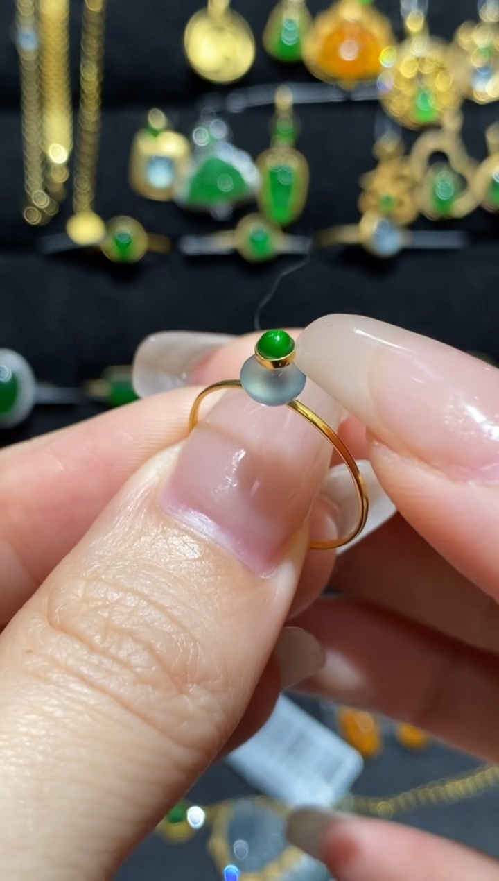 【闪购商品】翡翠戒指18K金镶嵌戒指