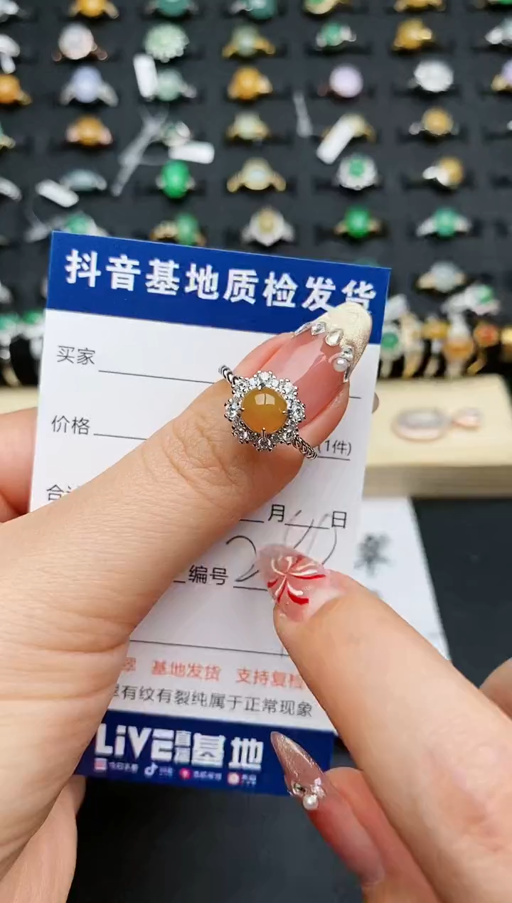 【闪购商品】翡翠戒指银S925镶嵌.........