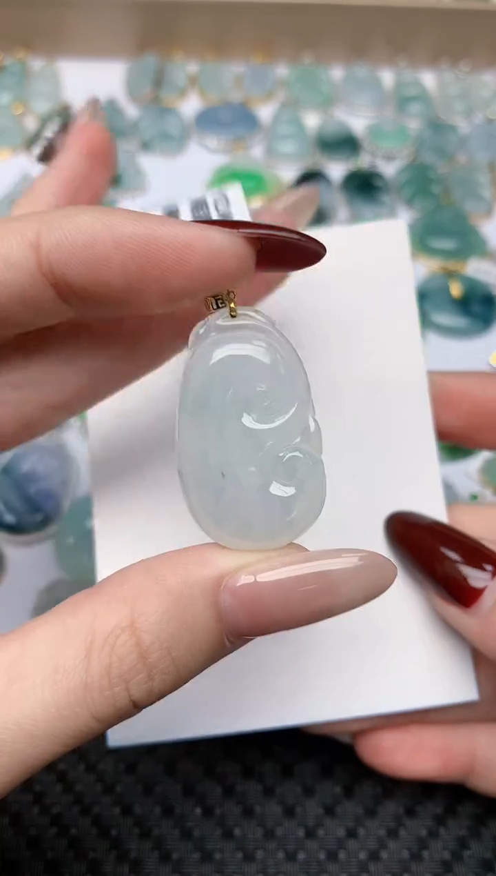 【闪购商品】翡翠颈饰18K金镶嵌天然翡翠a货