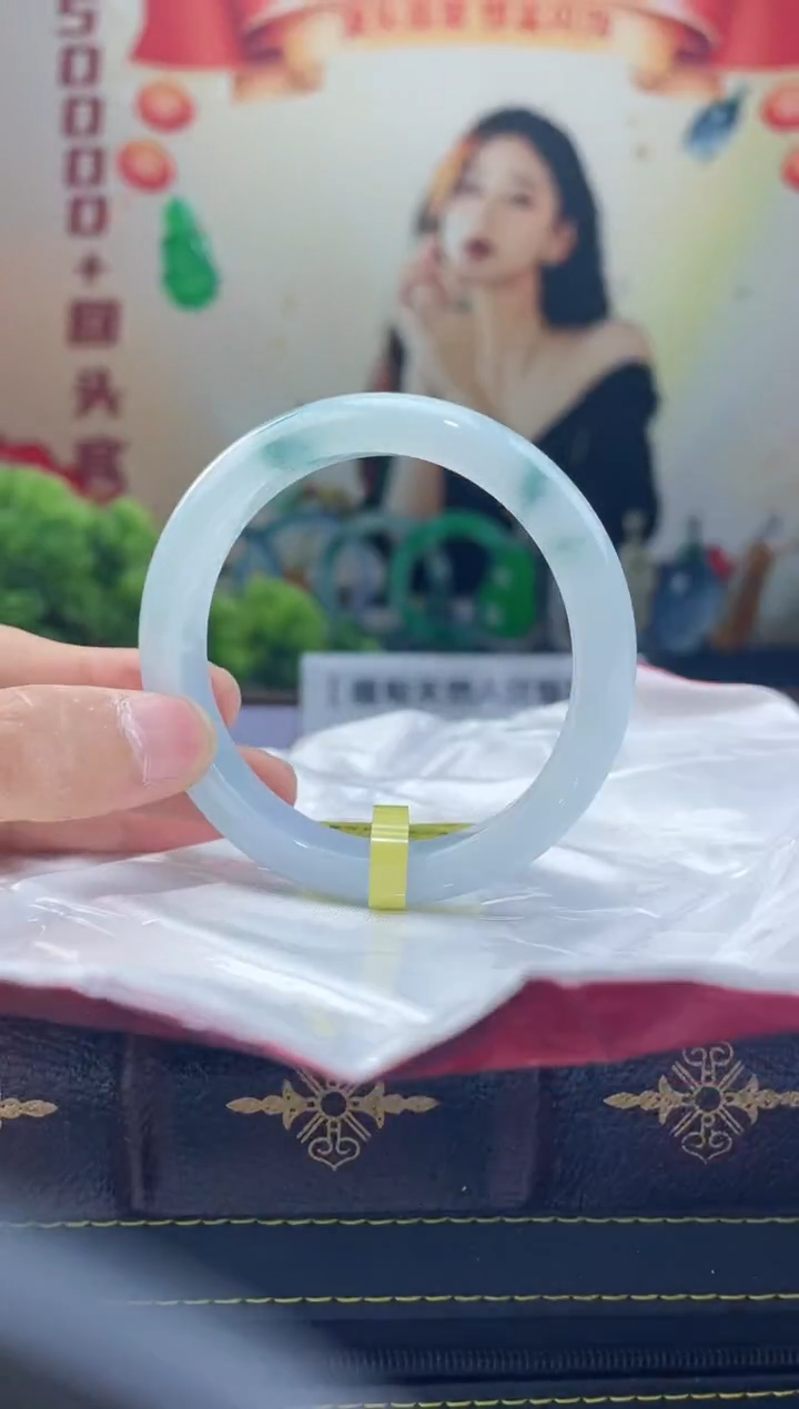 【闪购商品】翡翠手镯未镶嵌手镯15