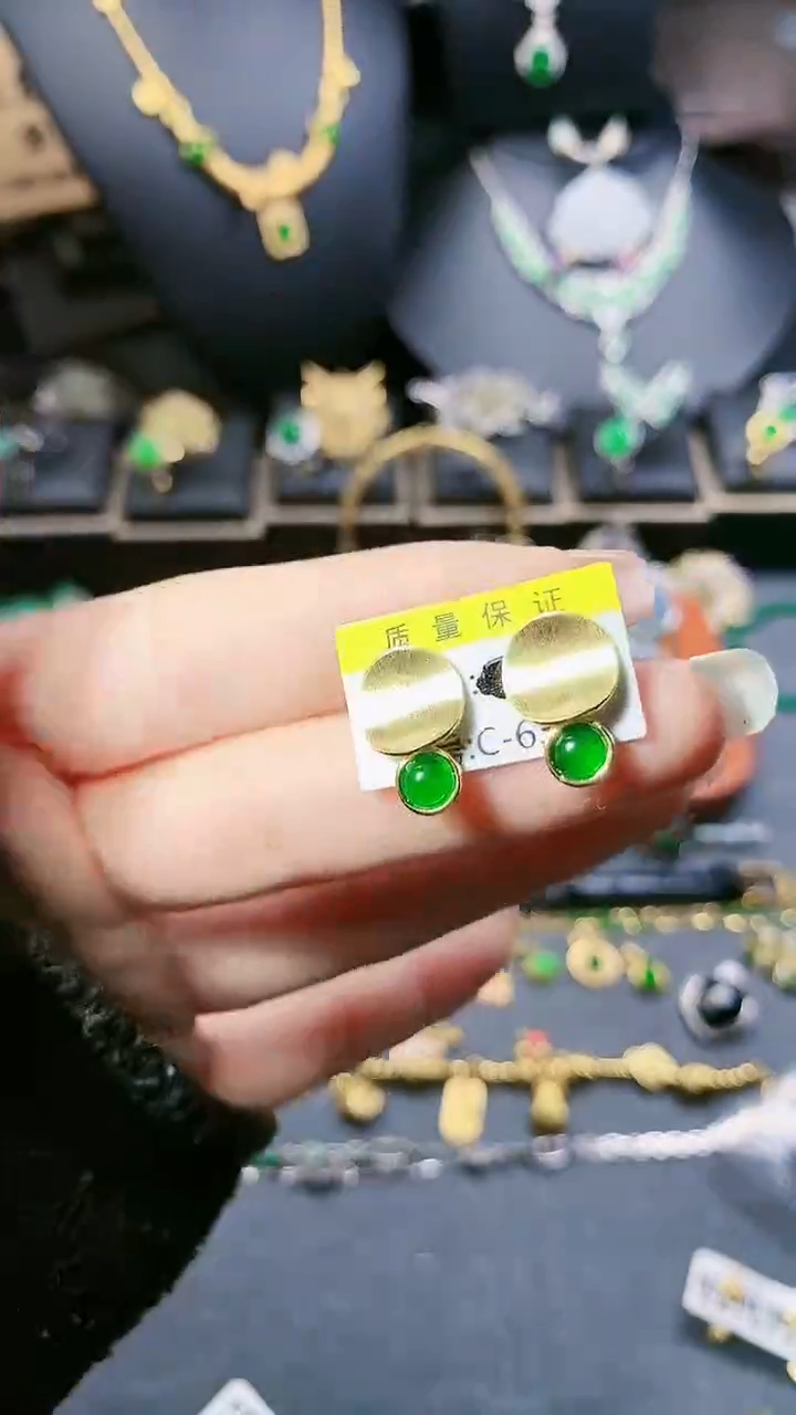 【闪购商品】翡翠耳饰银S925镶嵌耳饰