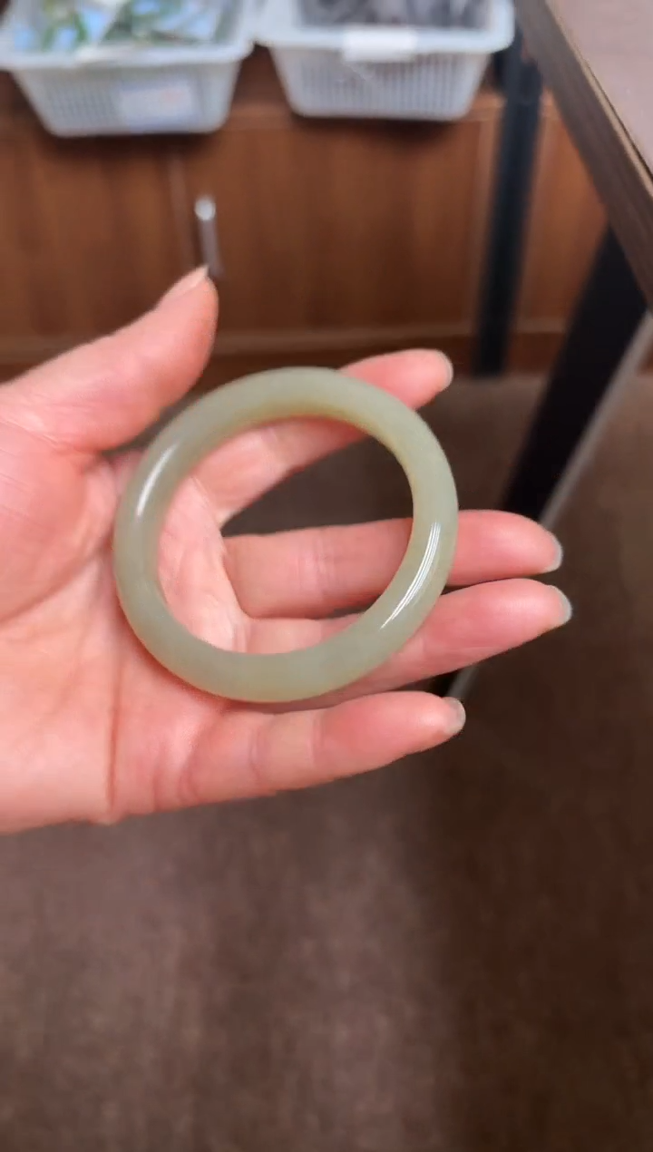 未镶嵌手镯和田玉A-8(58MM)