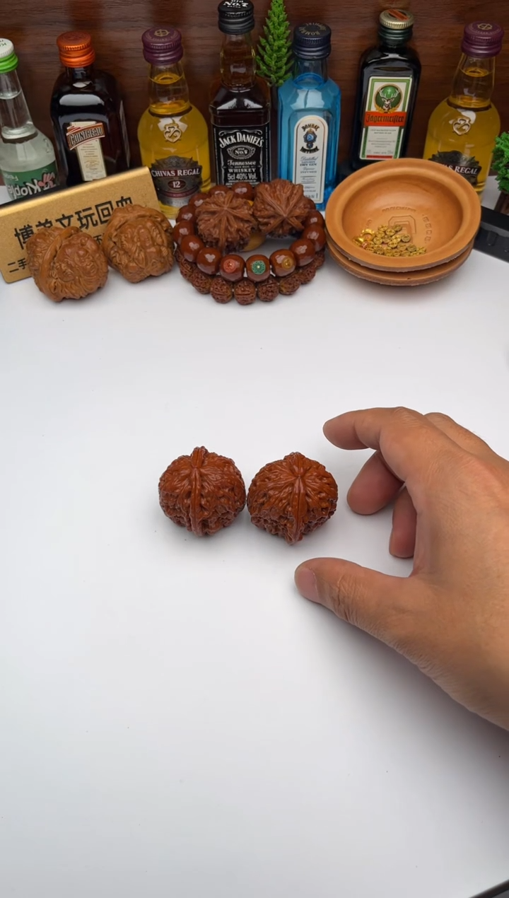 【闪购商品】文玩核桃吊坠核桃一对