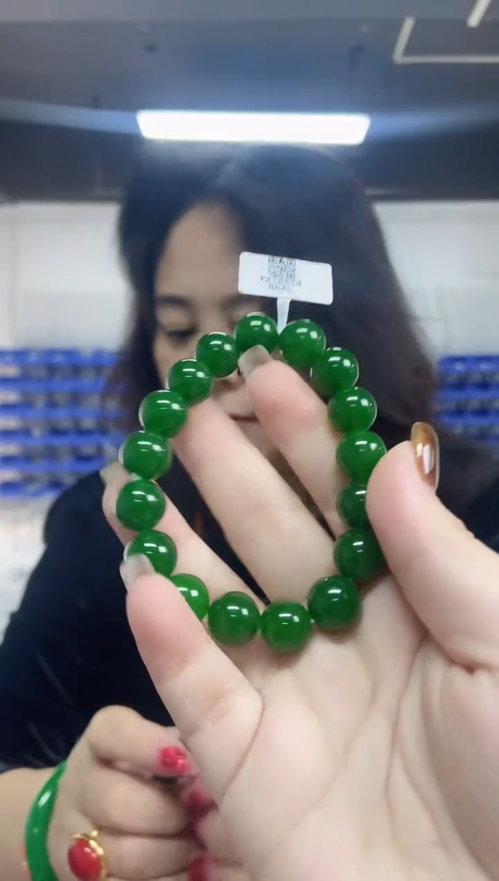 【闪购商品】和田玉手串未镶嵌多样性发其一颜色微差