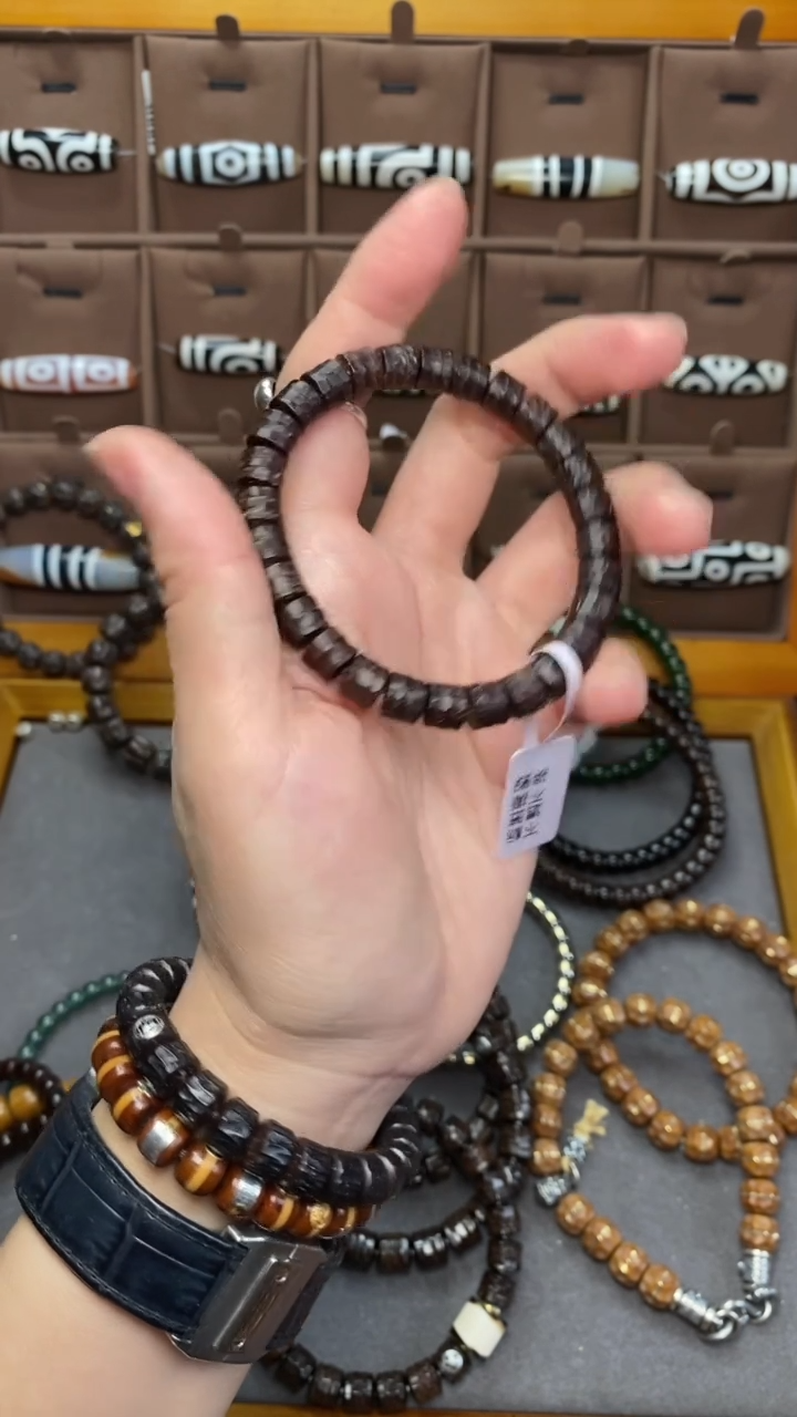 【闪购商品】椰蒂手串8*7干将原生态雕刻单圈手串