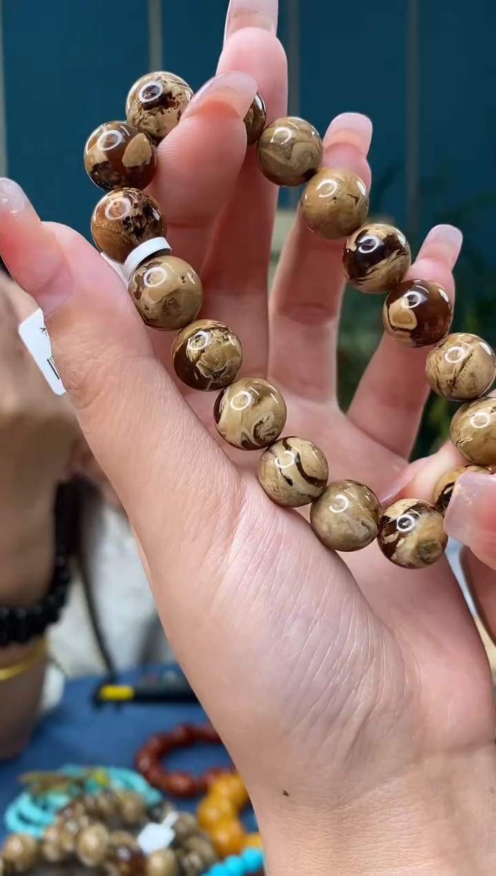 【闪购商品】琥珀裸石未镶嵌2/23多样性发其一17