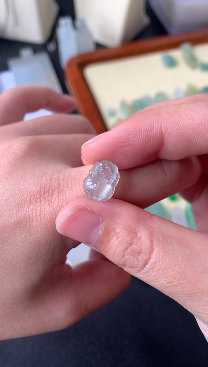 【闪购商品】定制翡翠未镶嵌翡翠