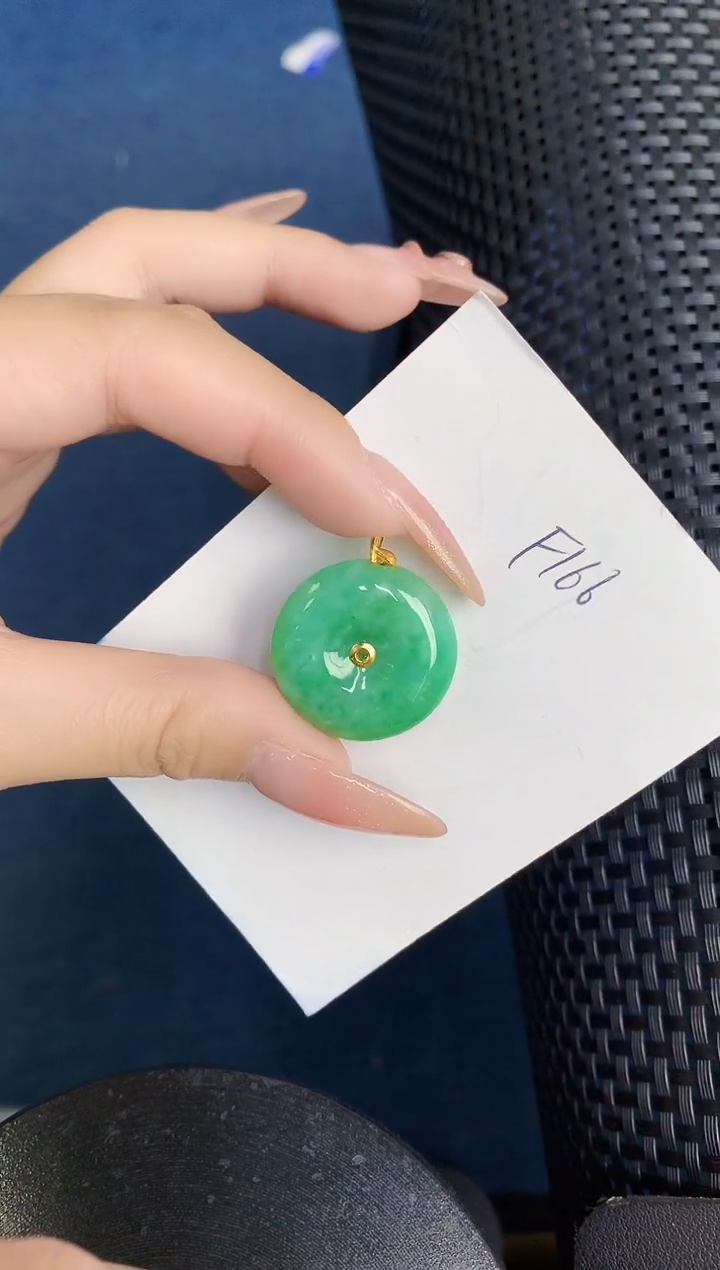 【闪购商品】翡翠颈饰18K金镶嵌000000000