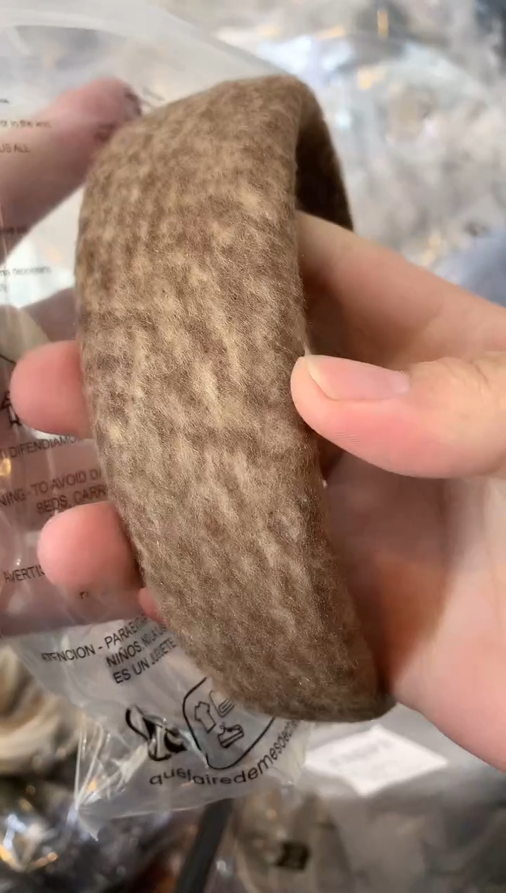 非金属无闪购tt354