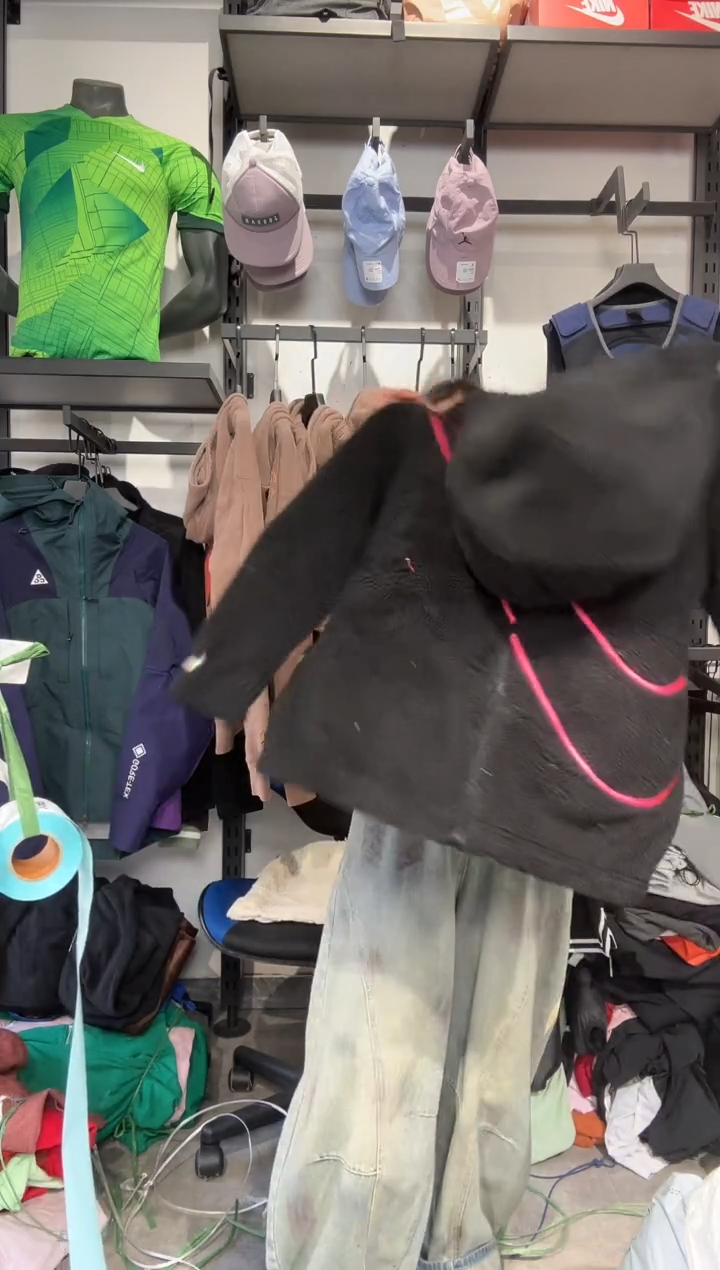 1144编码 瑕疵款直播间过款为准 尺码