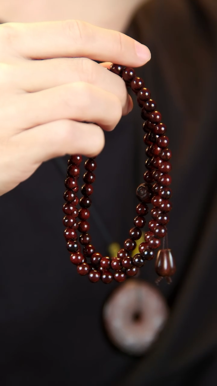 【闪购商品】降真香手串/手链海南红降土埋玉化料7*108长串