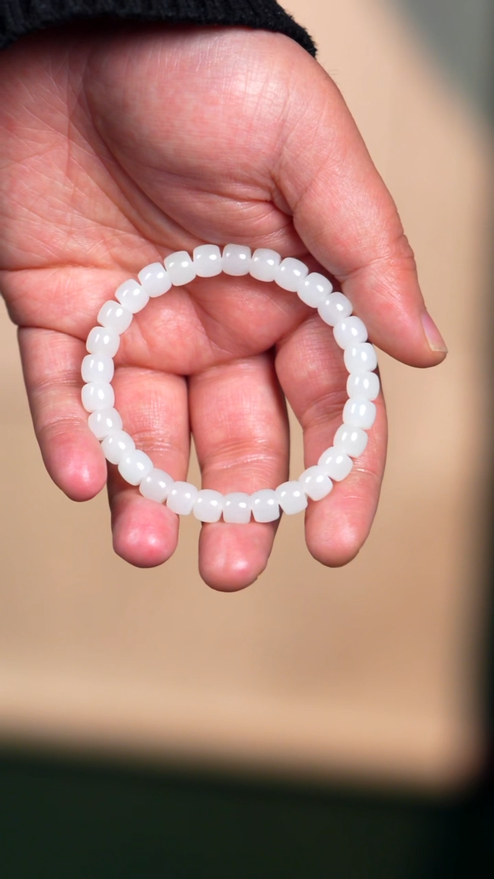 未镶嵌手链和田玉用****28mm黑山胶爆了