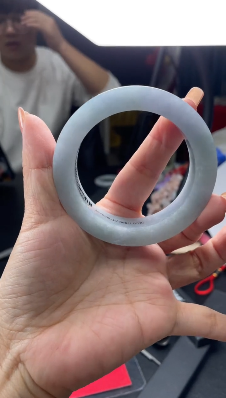 【闪购商品】定制翡翠手镯未镶嵌手镯DDH/发一件