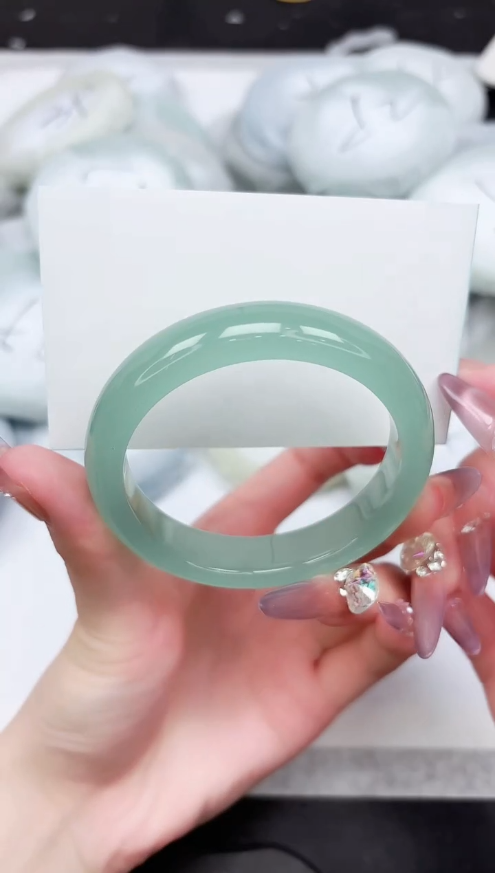 石英质玉手镯未镶嵌27-56