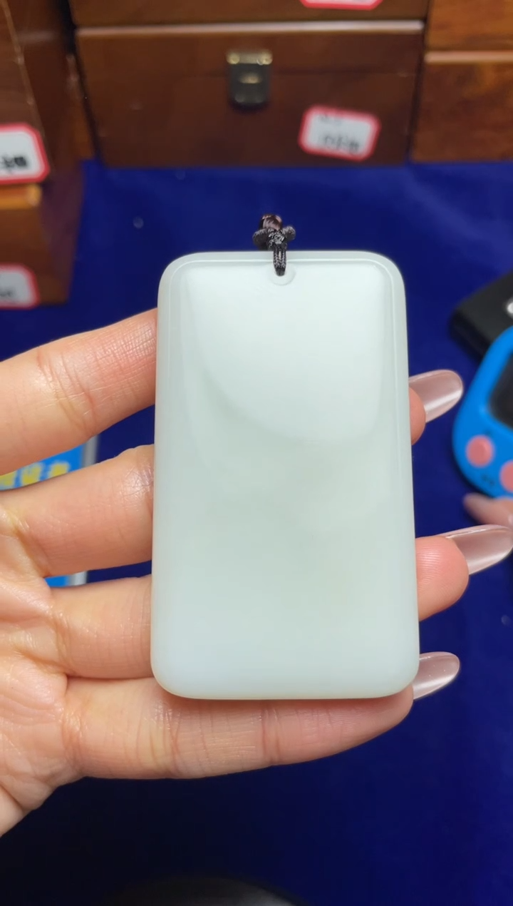 未镶嵌和田玉挂件用****0和田玉