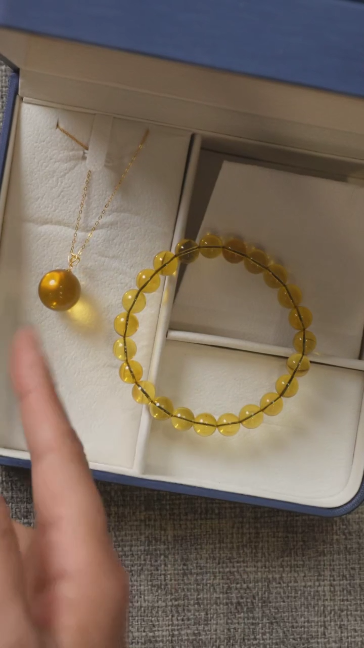 【闪购商品】琥珀裸石未镶嵌66241230-01