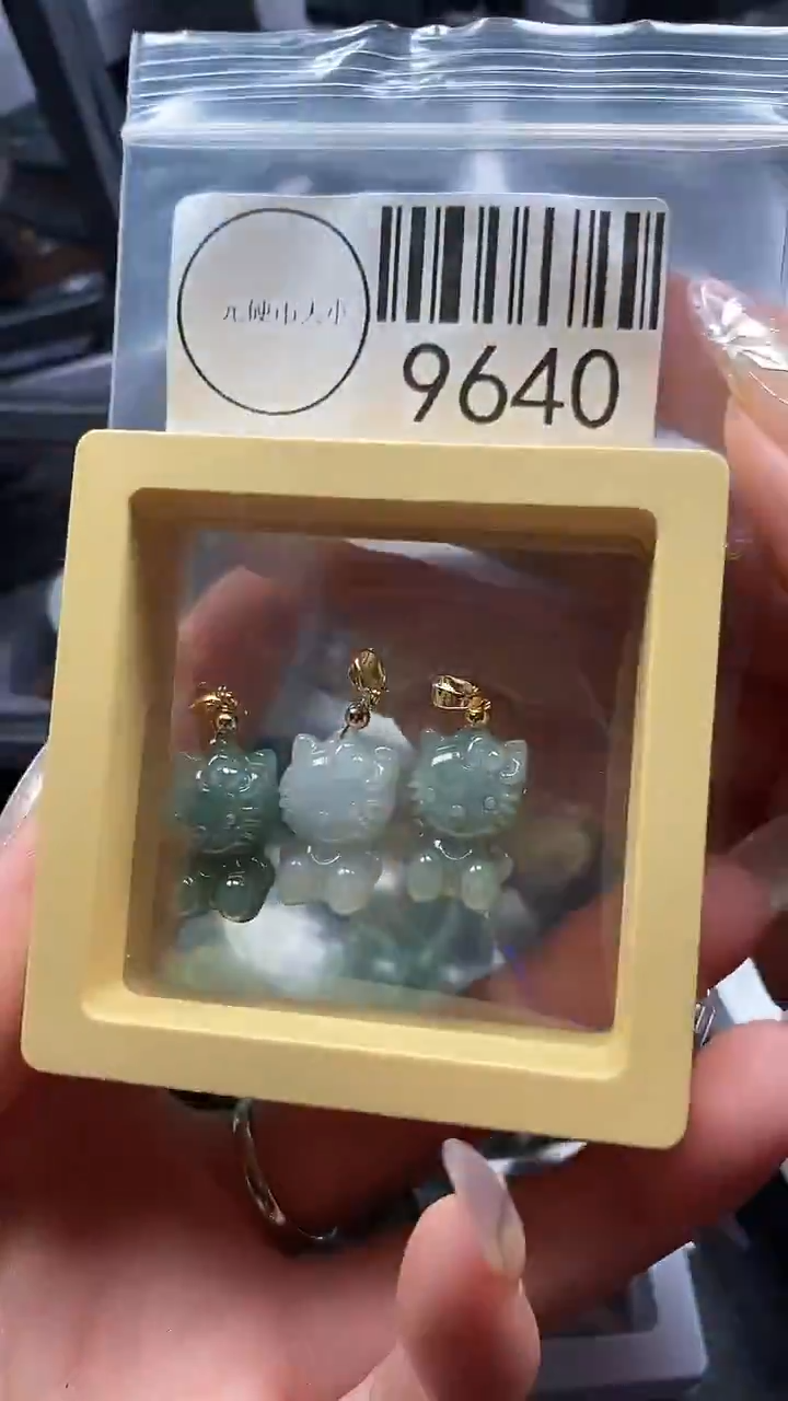 吊坠(不含链)未镶嵌翡翠9640