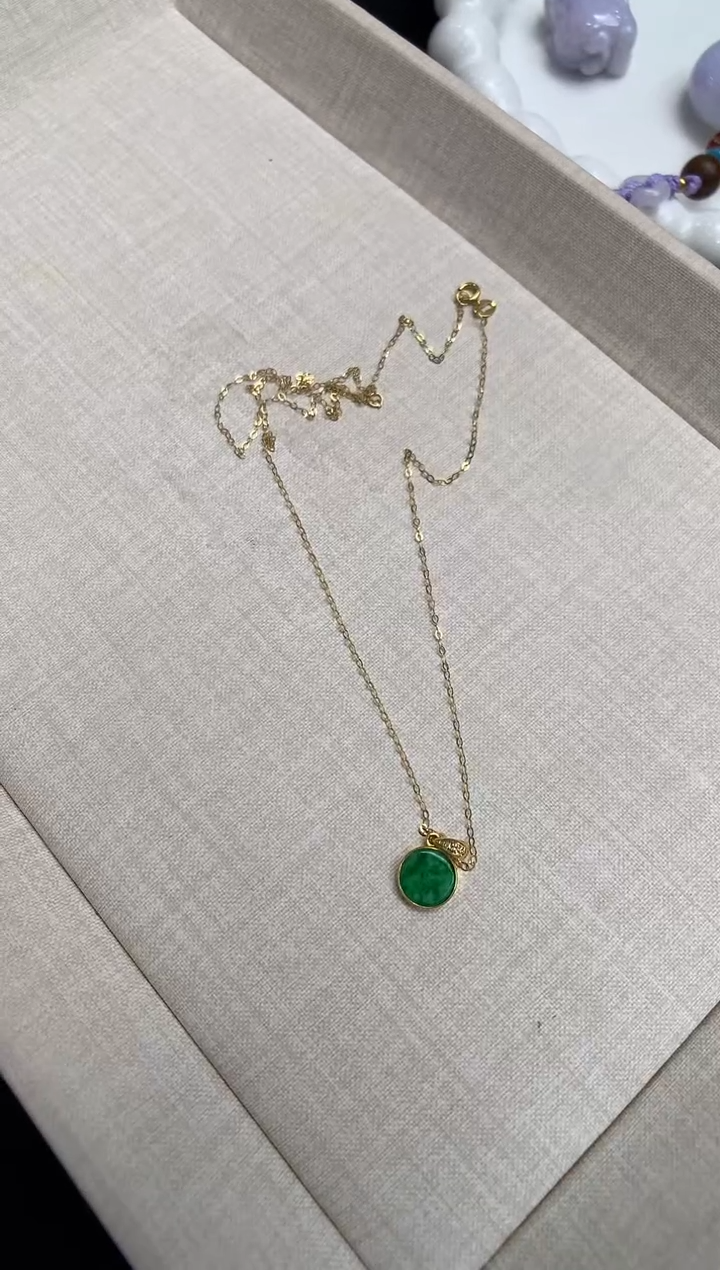 【闪购商品】翡翠颈饰18K金镶嵌无事牌套链