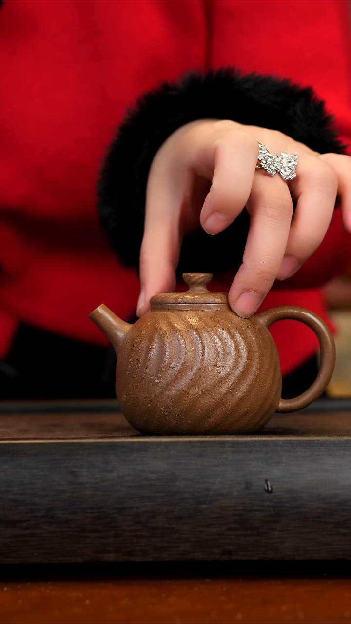 【闪购商品】紫砂茶壶金砂段泥轻云壶