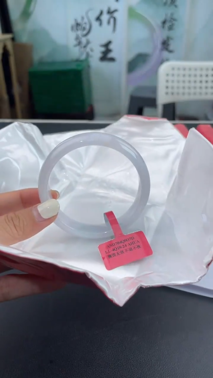 【闪购商品】翡翠手镯未镶嵌7翡翠手镯