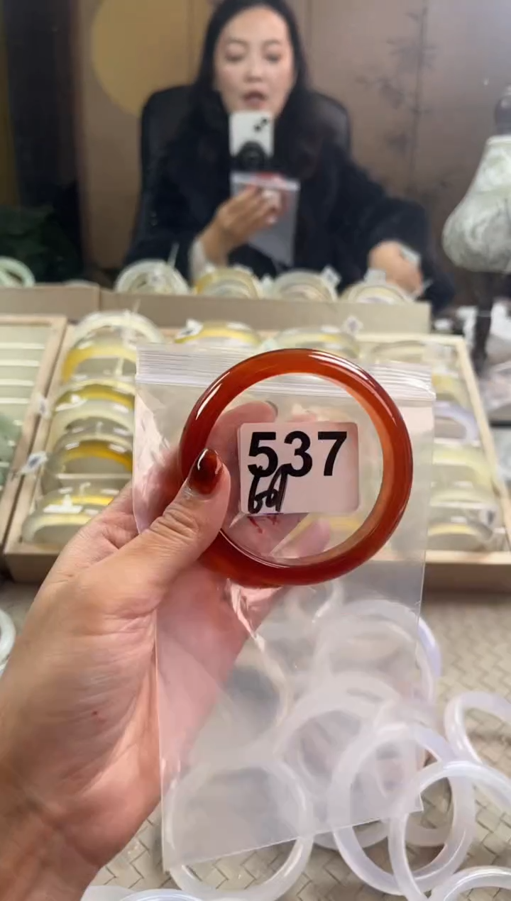 手镯玛瑙/玉髓未镶嵌537