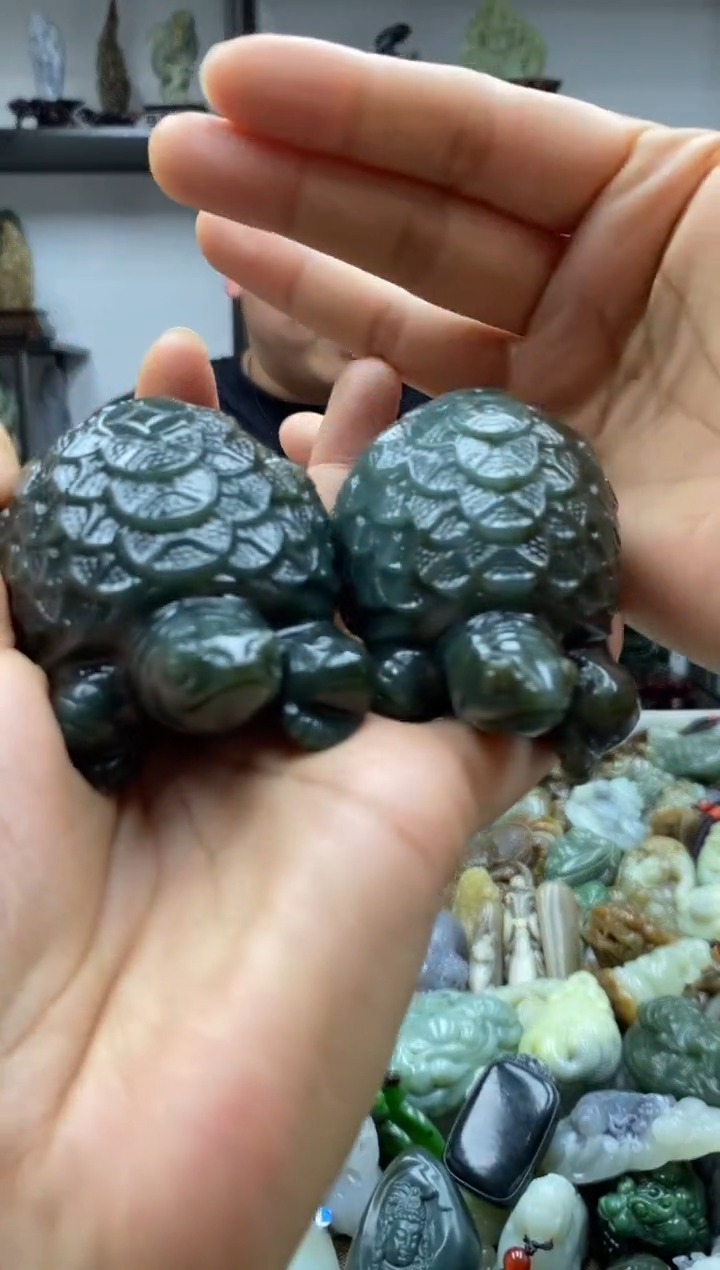 和田玉未镶嵌把件拍一发一，多样性发货