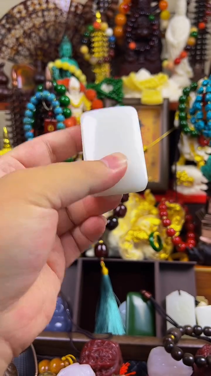 和田玉未镶嵌颈饰主播推荐！主播推荐！！！