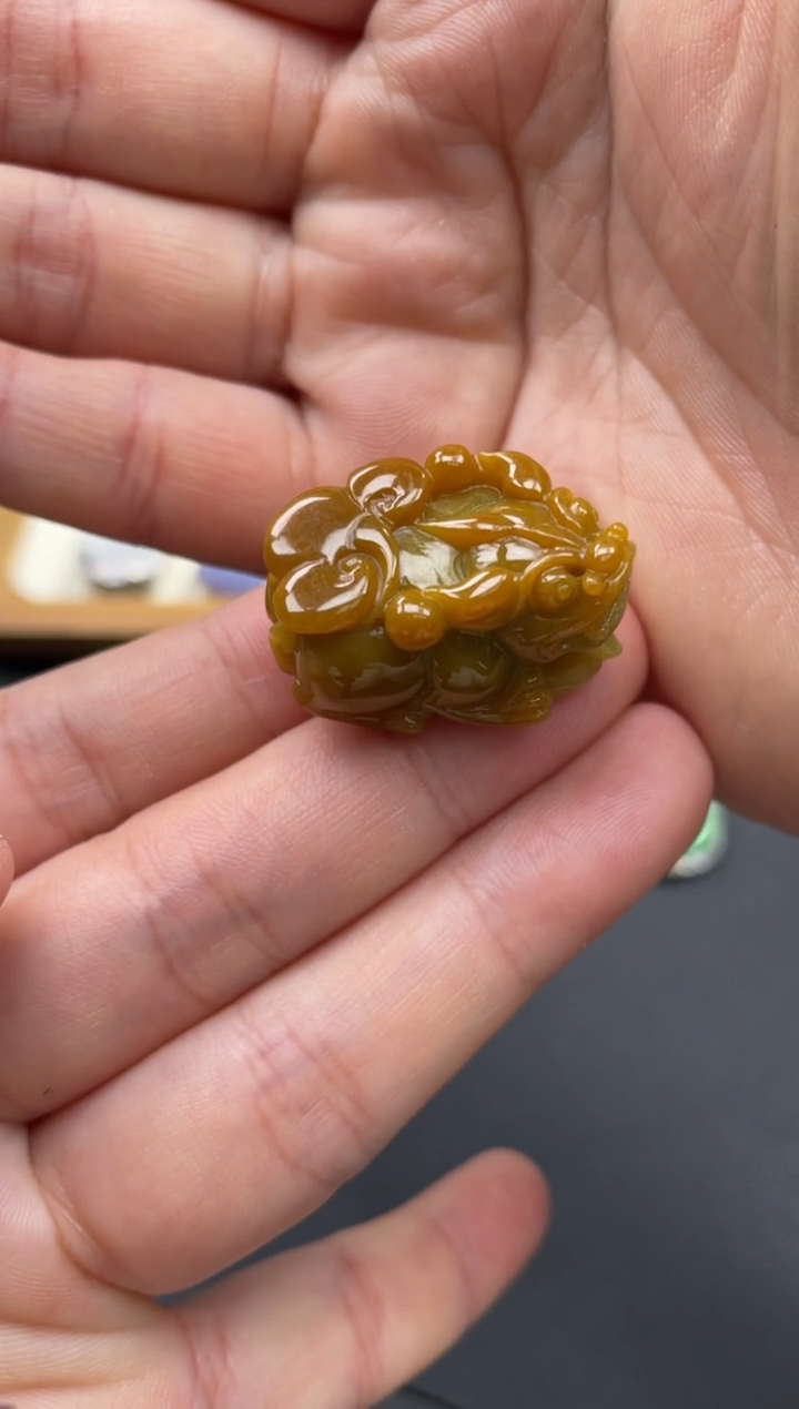 【闪购商品】翡翠颈饰未镶嵌16..........