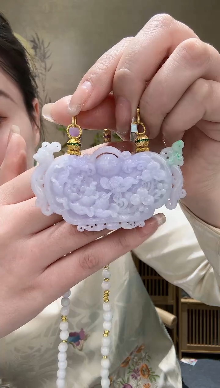 【闪购商品】翡翠颈饰未镶嵌吊坠